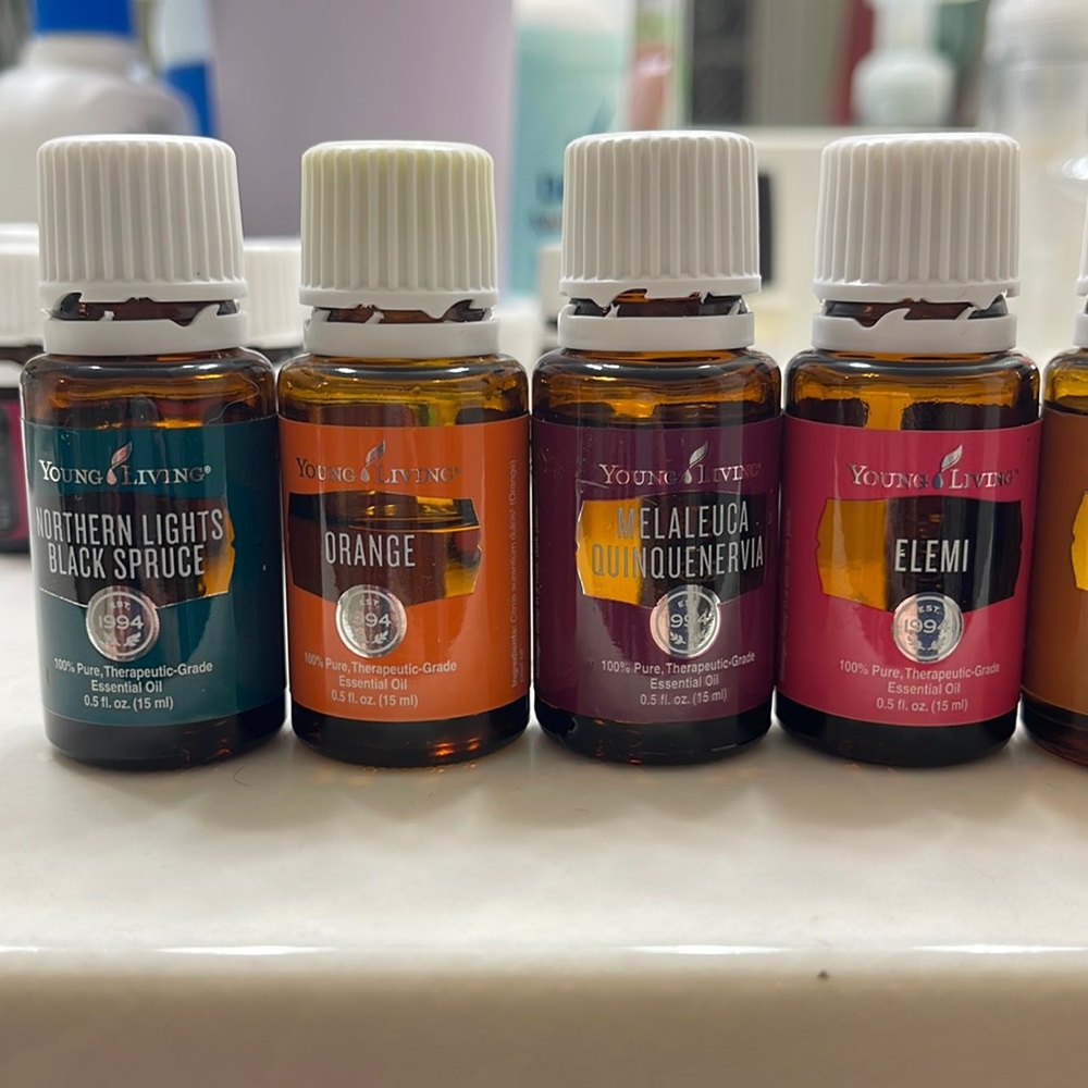 8 young living essential oils 15ml
